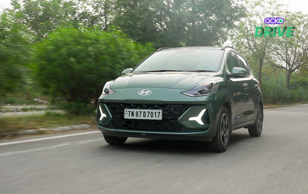 grand i10 nios in green colour